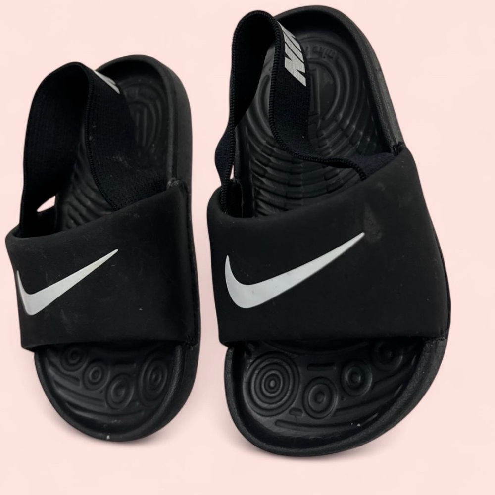 6C Nike Kawa Black & White Toddler Boy Toddler Girl Nike Sandals Slides Unisex - Picture 4 of 6